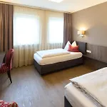 Otel Staffler Odelzhausen